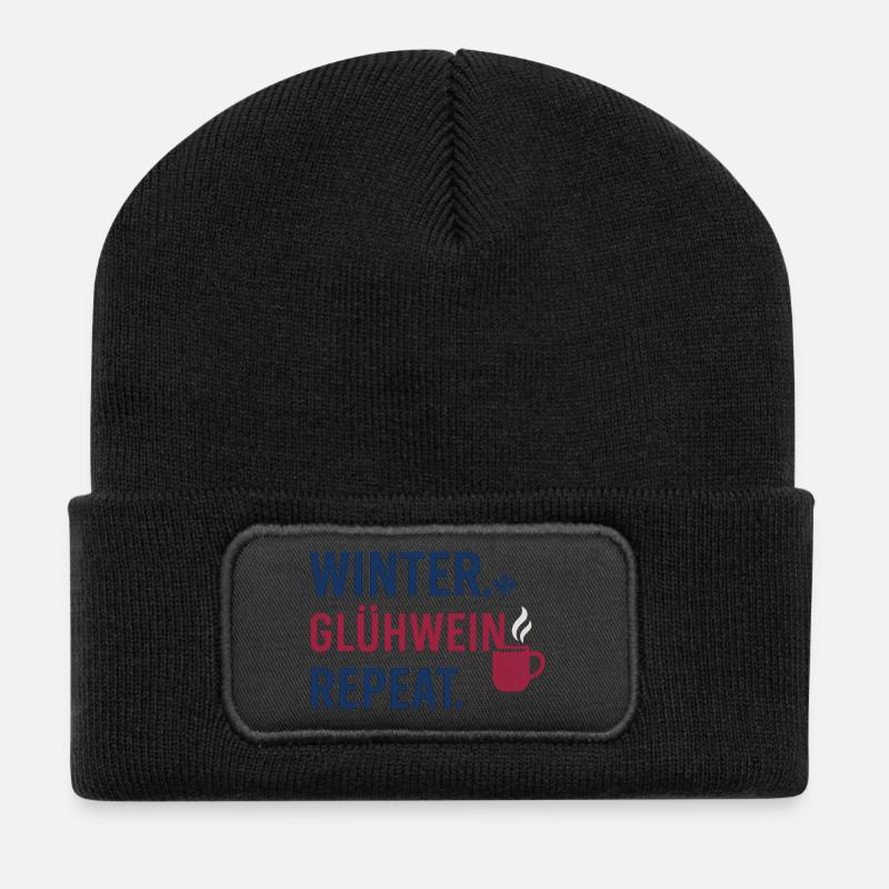 Winter. Glühwein. Repeat. - Recycelte Patch Beanie - Schwarz