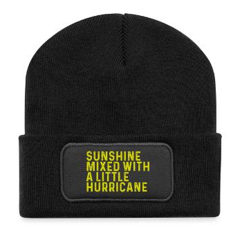 Sonnenschein & Hurrikan – Dein Statement-Mix - Recycelte Patch Beanie - Schwarz - Vorne