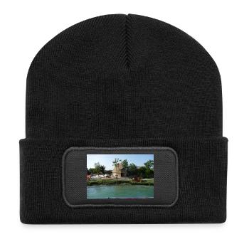 The fishermen's cottages of Caorle - Recycled Patch Beanie - black - Front