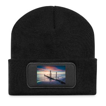Sunrise on the Baltic Sea beach - Recycled Patch Beanie - black - Front