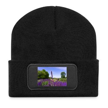 Blooming Lavender in Summer - Recycelte Patch Beanie - Schwarz - Vorne