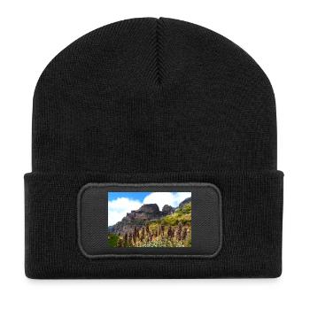 Mountains on Madeira - Recycelte Patch Beanie - Schwarz - Vorne