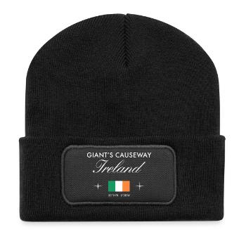 Coordonnées de la Chaussée des Géants Irlande du Nord Souvenir - Beanie recyclé à patch - noir - Devant