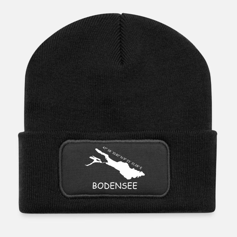 Bodensee Koordinaten - Recycelte Patch Beanie - Schwarz