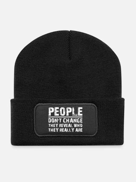 people don't change funny - Recycelte Patch Beanie - Schwarz