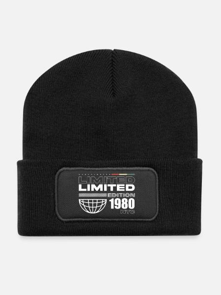 1980 Geburtstagsgeschenk - Vintage 1980, 45. Gebur - Recycelte Patch Beanie - Schwarz