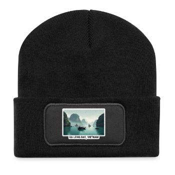 Ha Long Bay Bootenpanorama - Recycelte Patch Beanie - Schwarz - Vorne