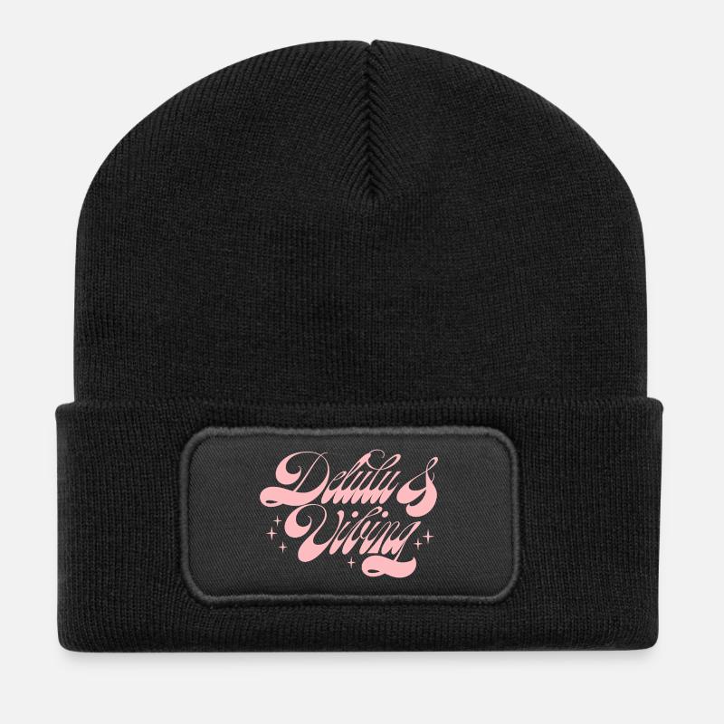 Delulu & Vibing - Beanie recyclé à patch - noir