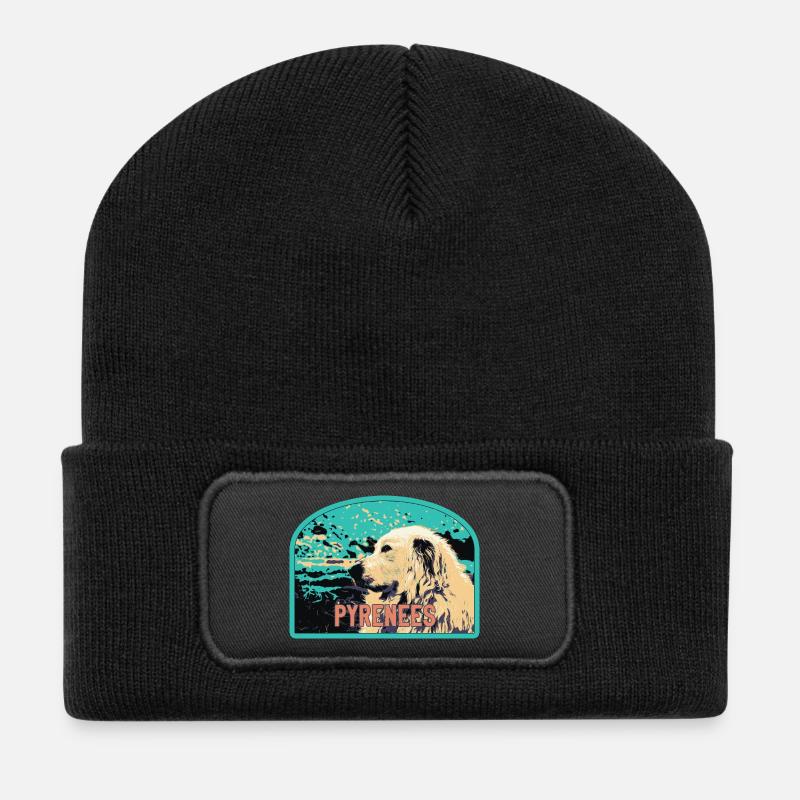 Pyrenäen-Schäferhund-Aufnäher: Berggefährte - Recycelte Patch Beanie - Schwarz