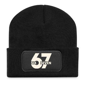 67 Six Seven – Urban Typografie - Recycelte Patch Beanie - Schwarz - Vorne