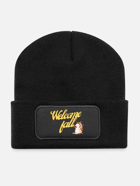 Willkommen im Herbst - Recycelte Patch Beanie - Schwarz