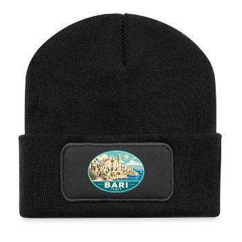 Entdecken Sie Bari an der Adriaküste Italiens - Recycelte Patch Beanie - Schwarz - Vorne