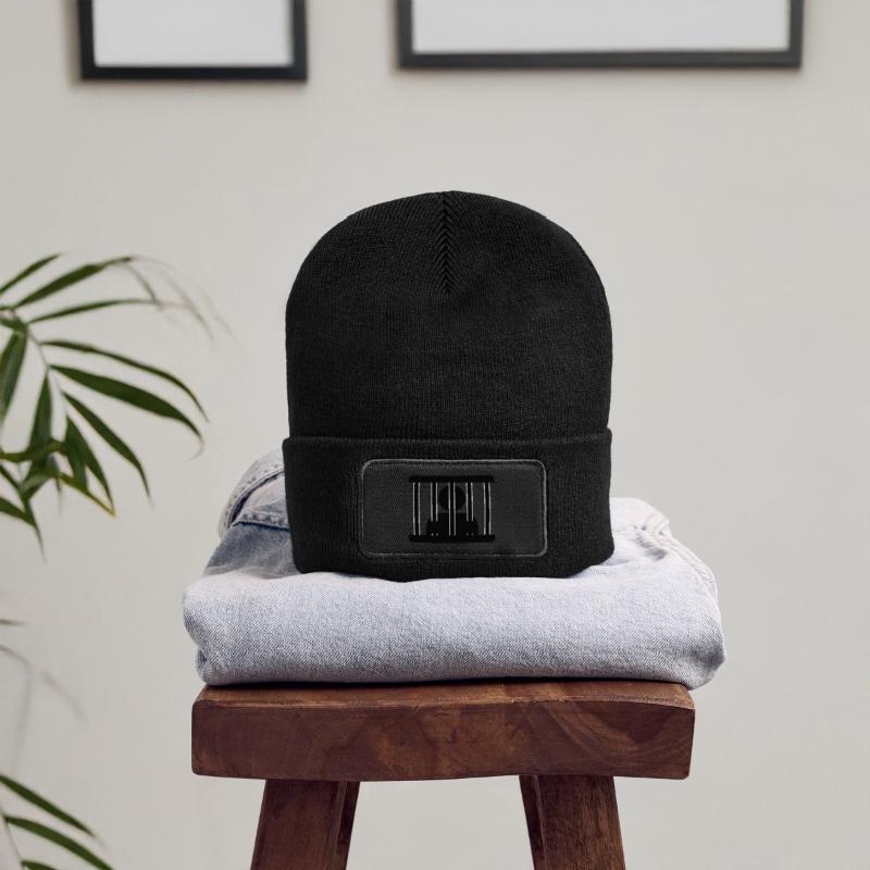 Hinter gittern Recycelte Patch Beanie