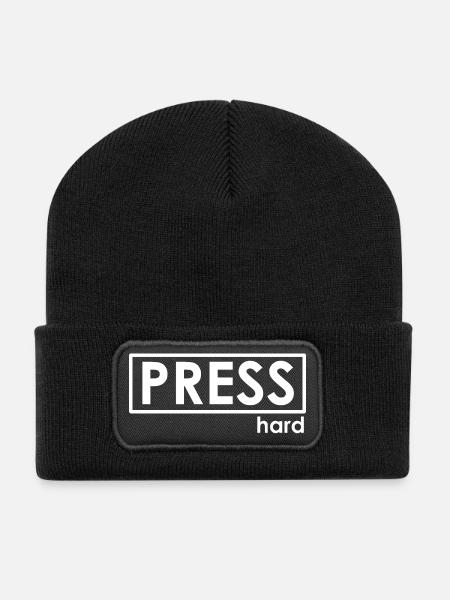 PRESS hard - Recycelte Patch Beanie - Schwarz