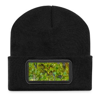 Vine in clusters on green background - Recycled Patch Beanie - black - Front