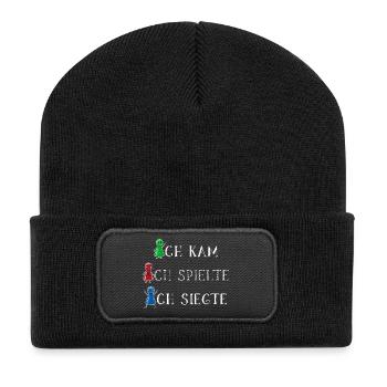 Ich kam ich spielte ich siegte Glücksshirt - Recycelte Patch Beanie - Schwarz - Vorne