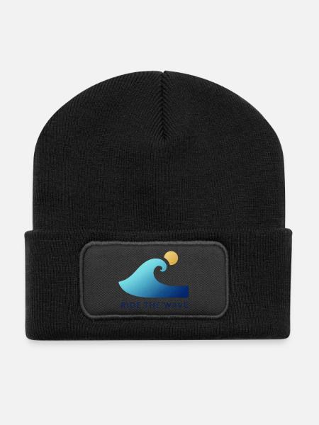 Surfers at sunrise - Recycled Patch Beanie - black