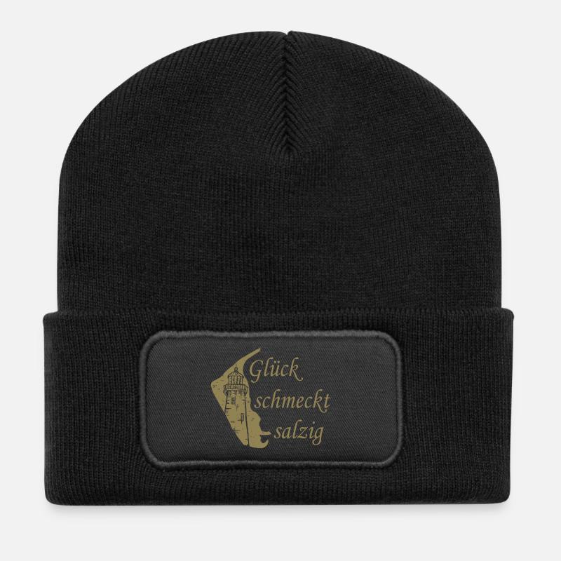 Glück schmeckt salzig – Amrum Nordsee Insel Design - Recycelte Patch Beanie - Schwarz