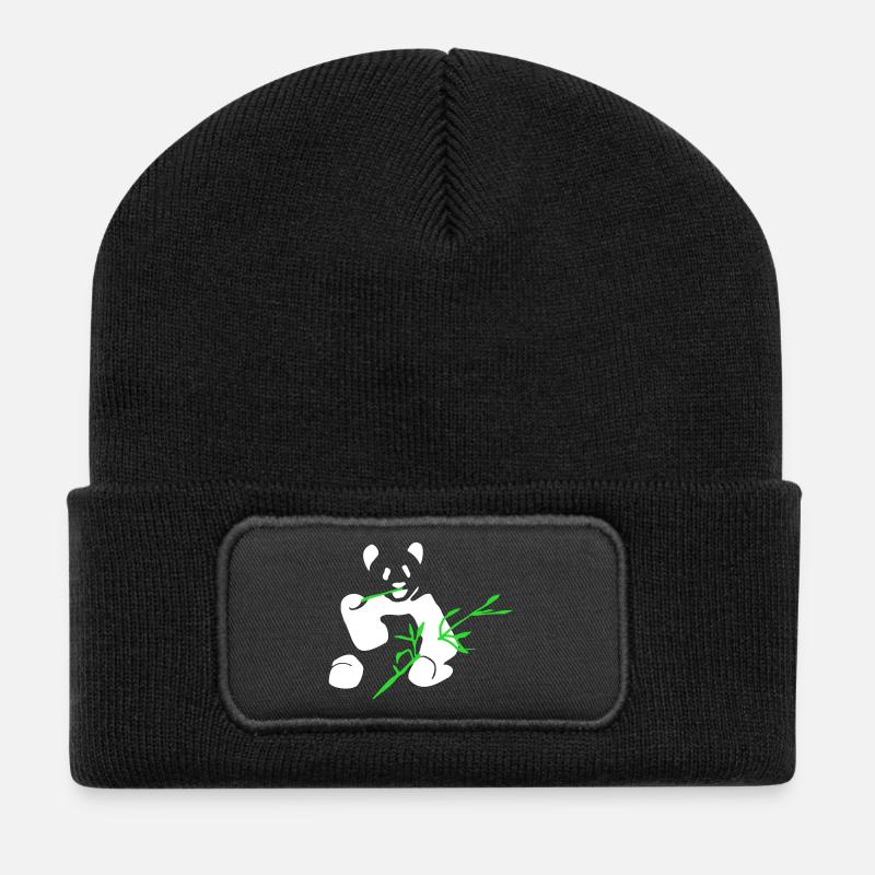 Panda mit Bambus - Recycelte Patch Beanie - Schwarz