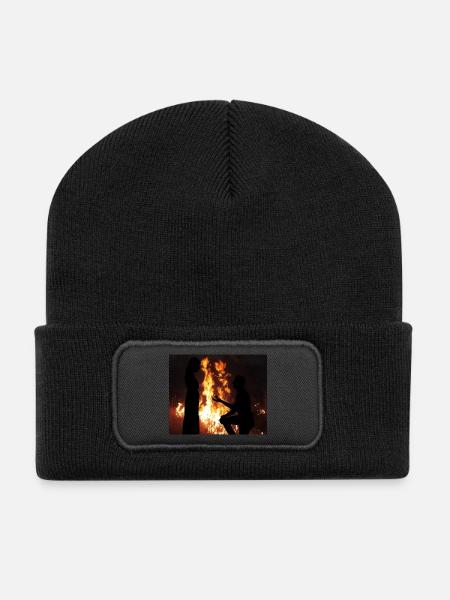 Fiery Proposal Silhouette - Recycled Patch Beanie - black