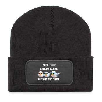 Keeps your snacks close But not too close - Recycled Patch Beanie - dark grey - Front
