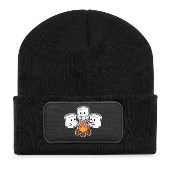 Kuschelige Marshmallows am Lagerfeuer - Recycelte Patch Beanie - Schwarz - Vorne