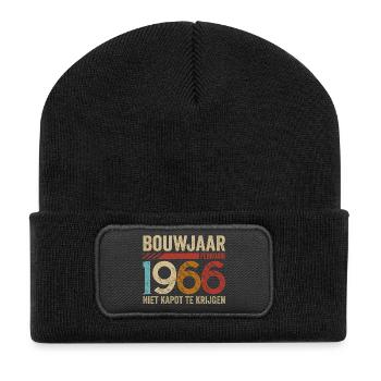 Baujahr Ferbruari 1966 unzerstörbar - Recycelte Patch Beanie - Schwarz - Vorne