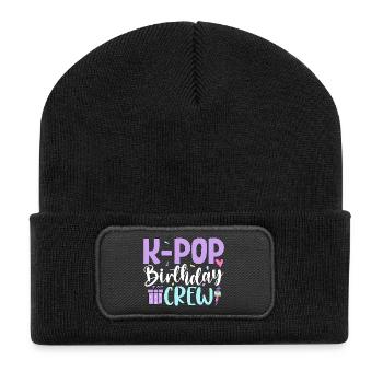 K Pop Birthday Crew - Recycelte Patch Beanie - Schwarz - Vorne