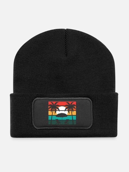 Beach palm and sun - Recycled Patch Beanie - black