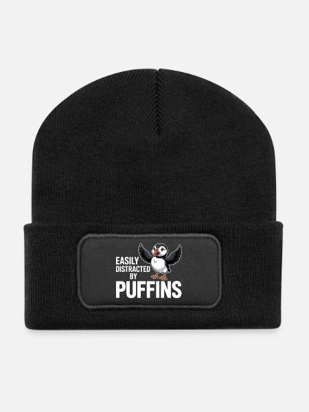 Easily Distracted By Puffins Lustiger - Recycelte Patch Beanie - Schwarz
