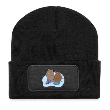 Capybaras verliebt - Recycelte Patch Beanie - Schwarz - Vorne