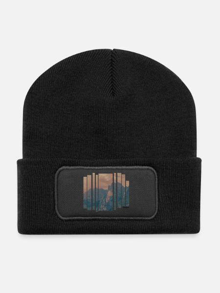 Jacaranda Kaiserblick - Recycled Patch Beanie - black