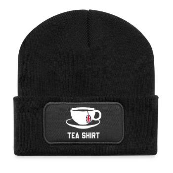 Teehemd – Wortspiel mit ruhiger Teetasse - Recycelte Patch Beanie - Schwarz - Vorne