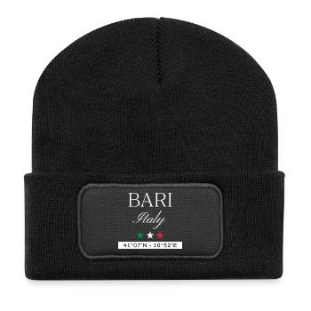 Bari Italien Souvenir – Reise minimalistisch - Recycelte Patch Beanie - Schwarz - Vorne