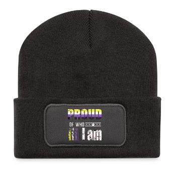 Proud of who I am Nicht-binär LGBT - Recycelte Patch Beanie - Dunkelgrau - Vorne