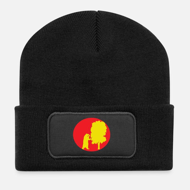 Bear and Madroño. Red and yellow. Madrid. - Recycled Patch Beanie - black