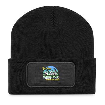Vous devez faire de la randonnée lorsque la montagne vous appelle - Beanie recyclé à patch - noir - Devant