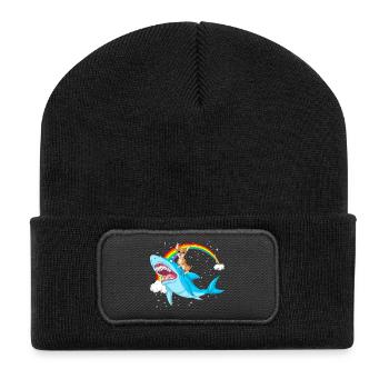 Chihuahua auf Hai mit Regenbogen - Recycelte Patch Beanie - Schwarz - Vorne