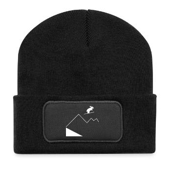Hasenberg-Springen - Recycelte Patch Beanie - Schwarz - Vorne