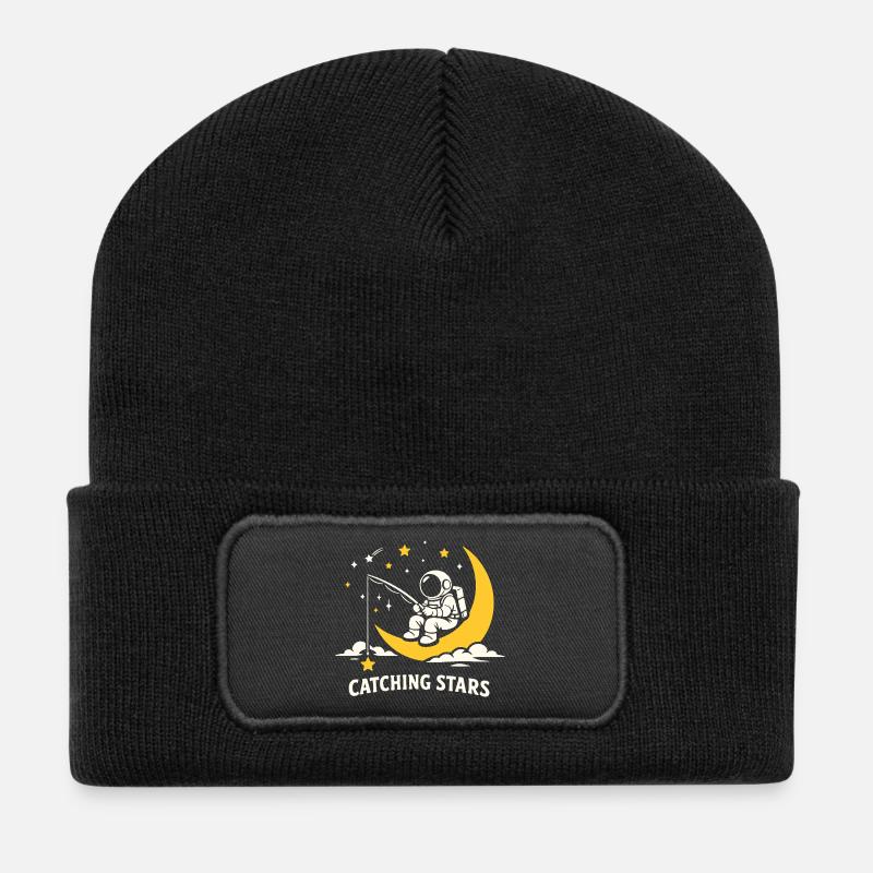 Astronaute à la pêche aux étoiles sur la Lune - Beanie recyclé à patch - noir