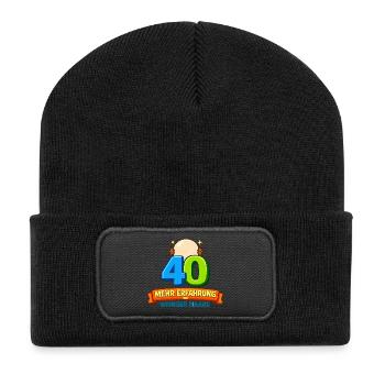40 Mehr Erfahrung Weniger Haare - Recycelte Patch Beanie - Schwarz - Vorne