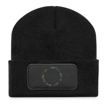 Immergrüner Kranz - Recycelte Patch Beanie - Schwarz - Vorne