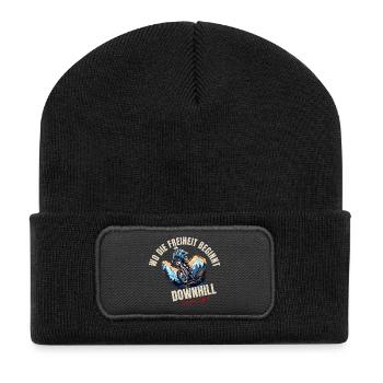 Downhill: Wo die Freiheit beginnt - Recycelte Patch Beanie - Schwarz - Vorne