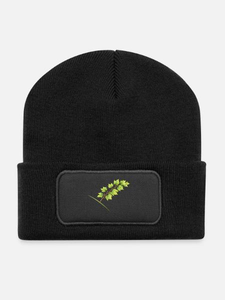 Blätterzweig Ahorn - Aquarell - Recycelte Patch Beanie - Schwarz