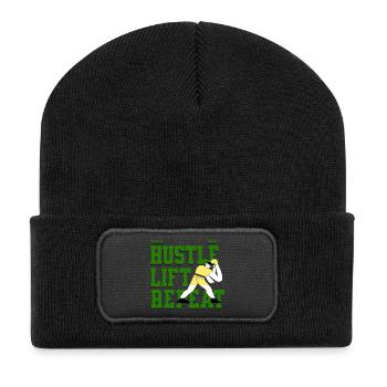 Hustle Lift Repeat – Gym Lifestyle - Recycelte Patch Beanie - Schwarz - Vorne