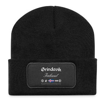 Grindavík Island Streetwear Reise Souvenir - Recycelte Patch Beanie - Schwarz - Vorne