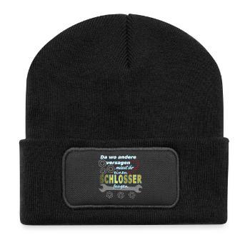 SCHLOSSER T-SHIRT GESCHENK-IDEE - Recycelte Patch Beanie - Schwarz - Vorne
