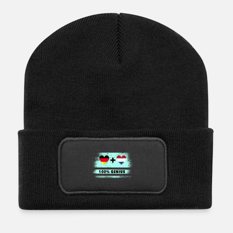 Deutschland und Niederlande 100% genial / Geschenk - Recycelte Patch Beanie - Schwarz