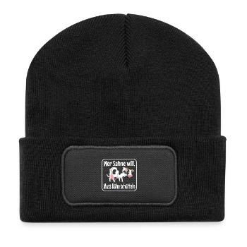 Wer Sahne will, muss Kühe schütteln - Recycelte Patch Beanie - Schwarz - Vorne