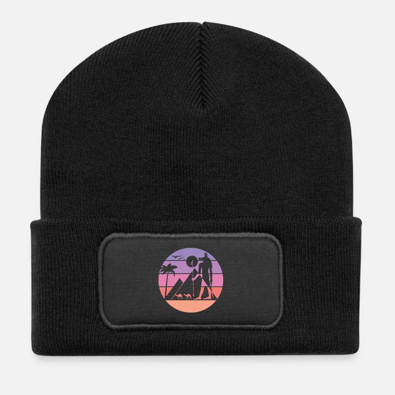 Mythische Silhouette - Anubis - Recycelte Patch Beanie - Schwarz